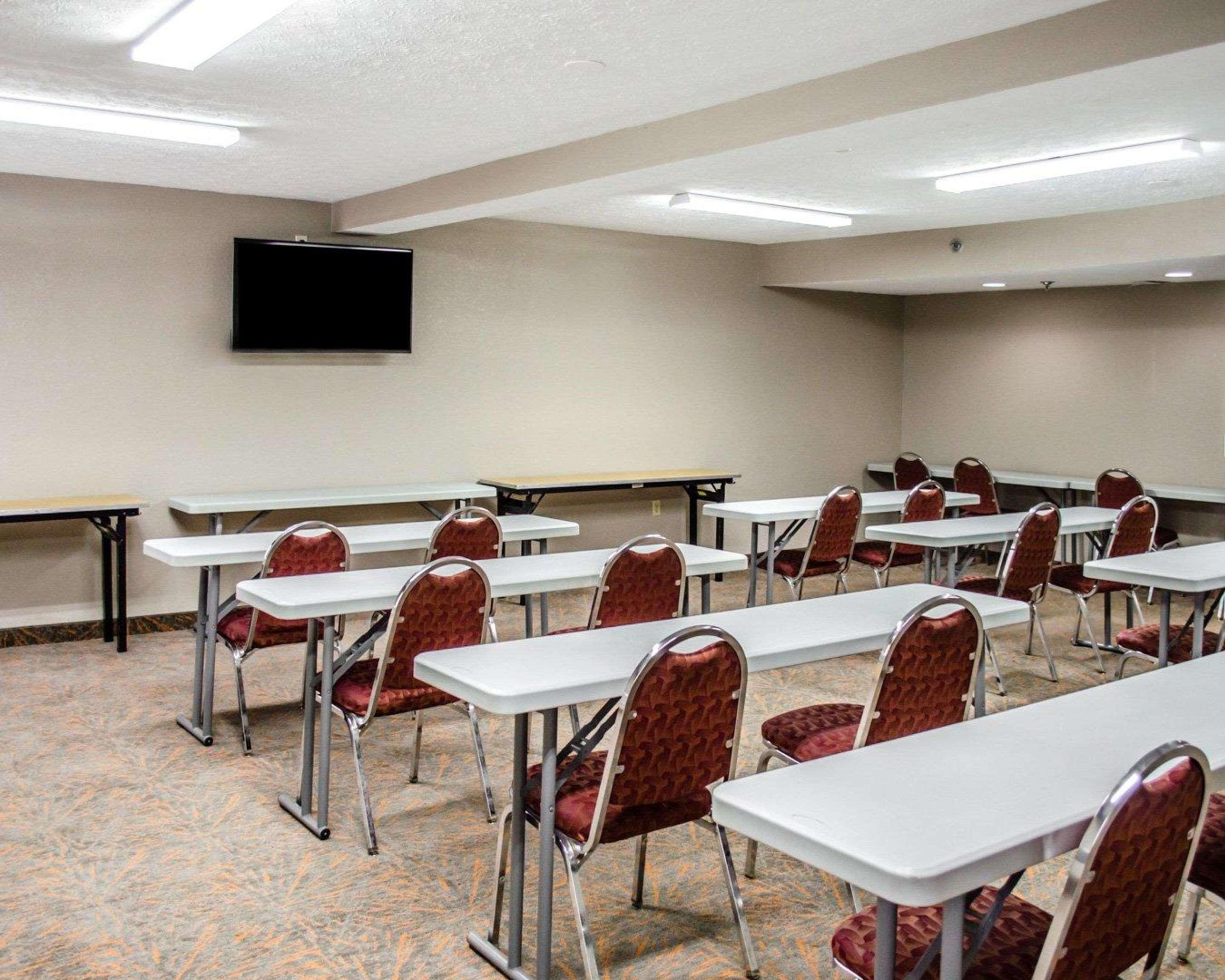 Quality Inn & Suites Medina - Akron West Esterno foto