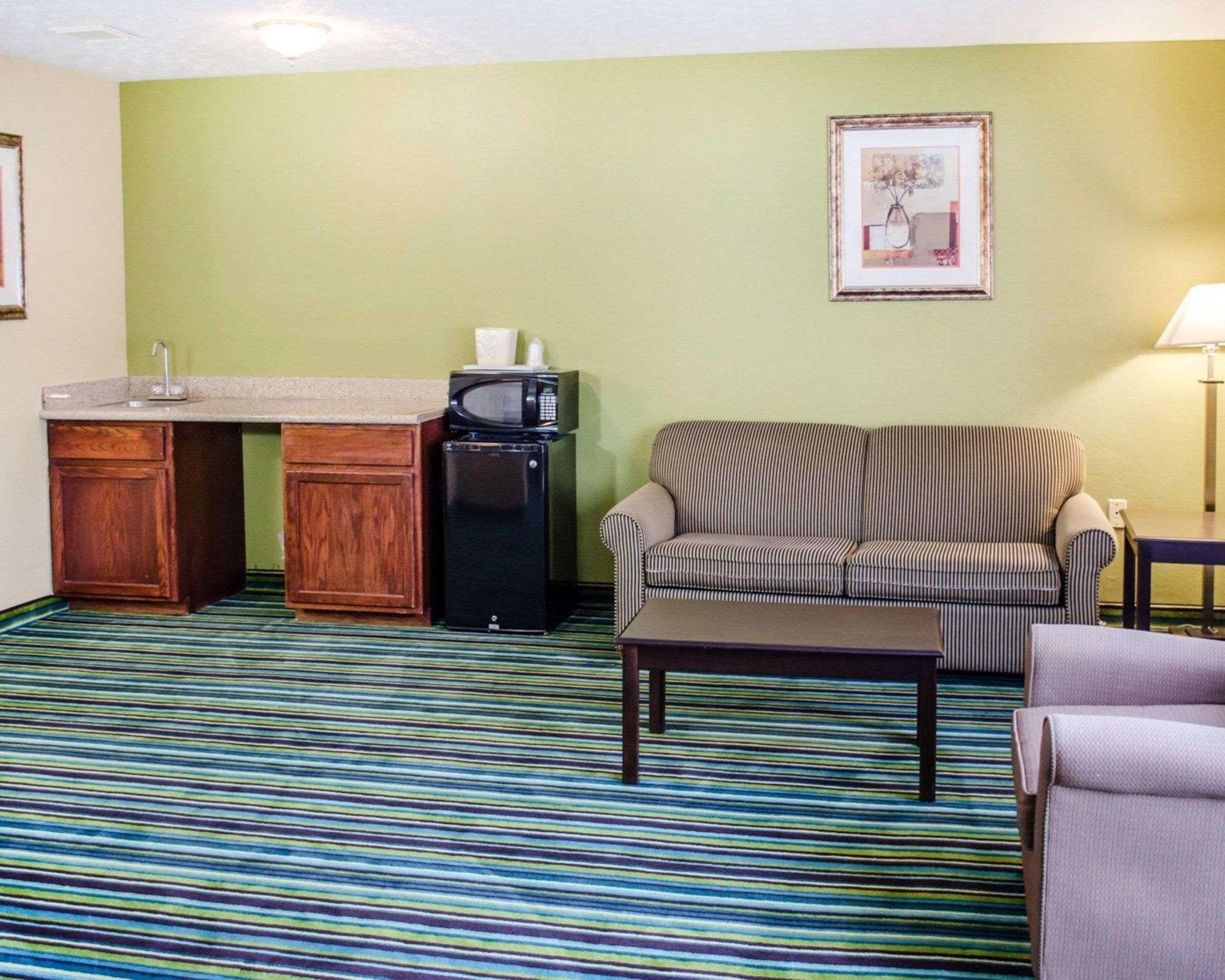Quality Inn & Suites Medina - Akron West Esterno foto