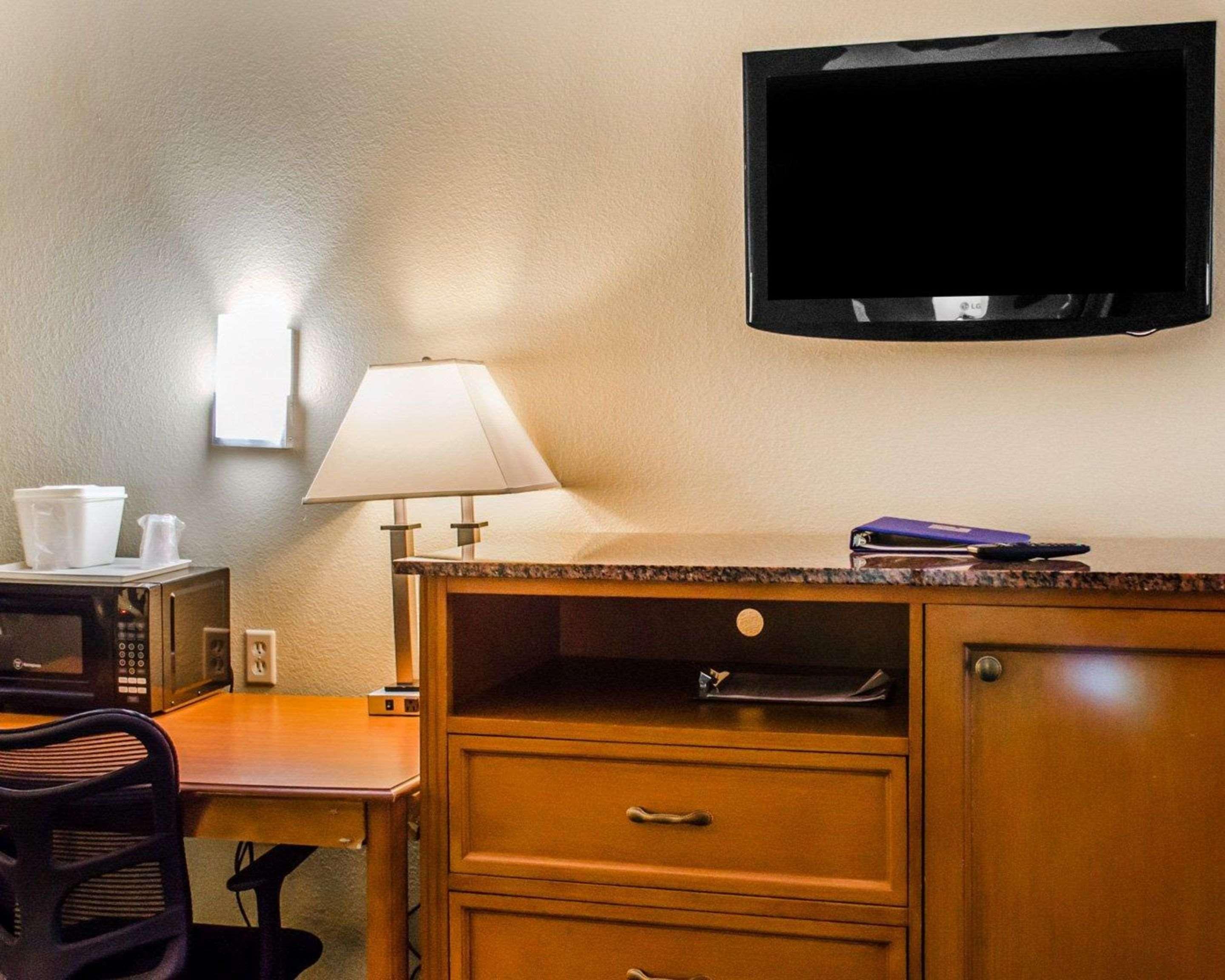 Quality Inn & Suites Medina - Akron West Esterno foto